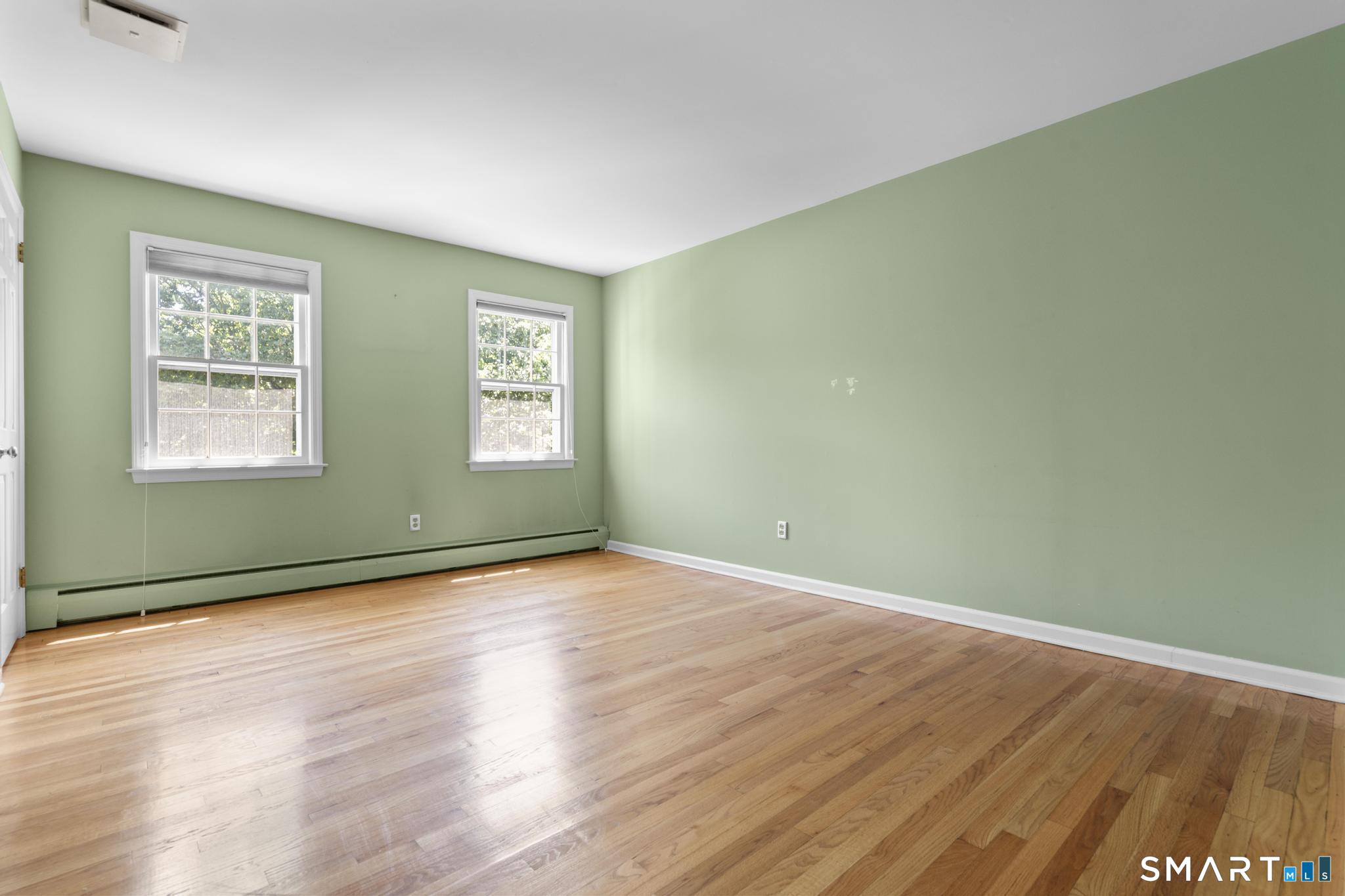 42 Sturbridge Hill Road New Canaan, CT 06840 - Photo 21 of 27