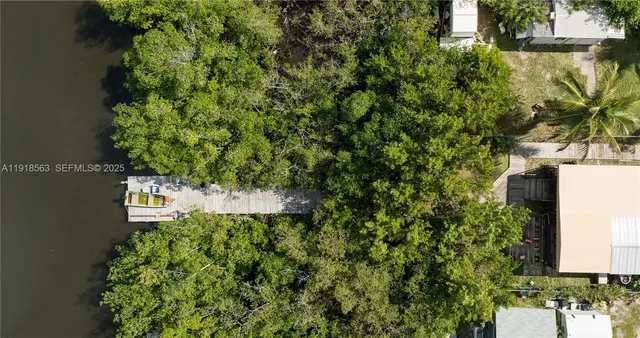 $925,000 | 561 Gordon Circle, Key Largo, FL 33037