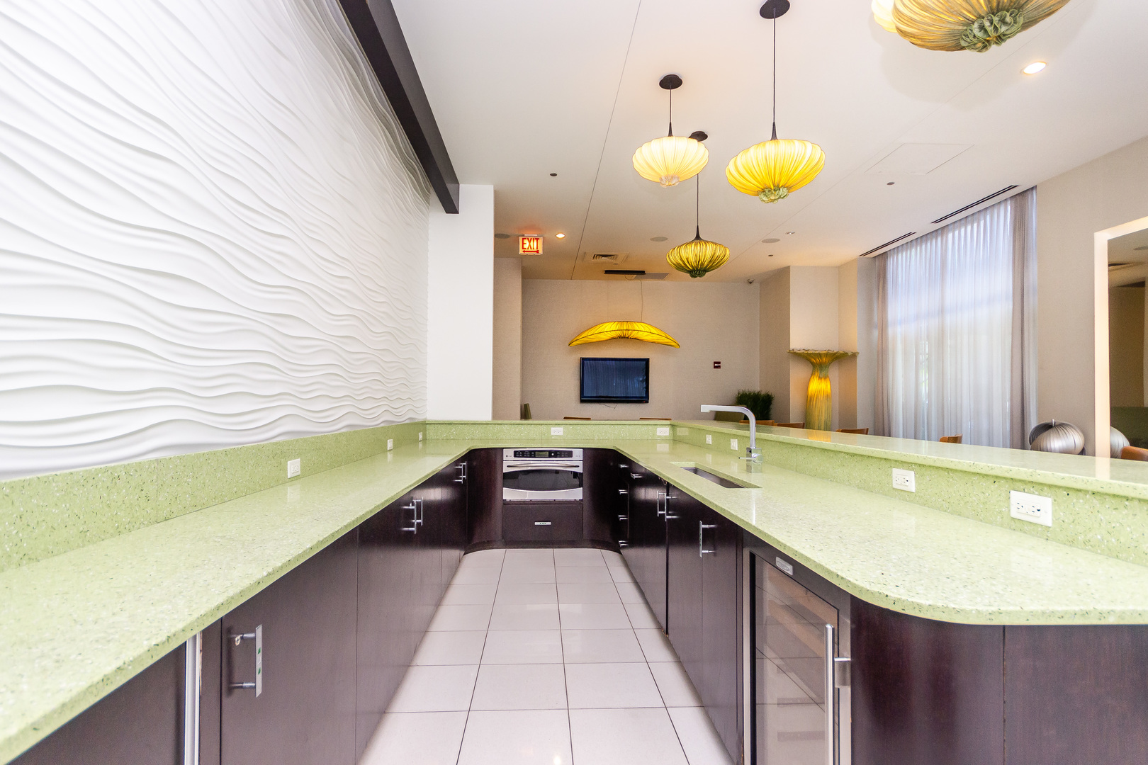 125 South Green Street, Unit 402A Chicago, IL 60607 - Photo 17 of 22