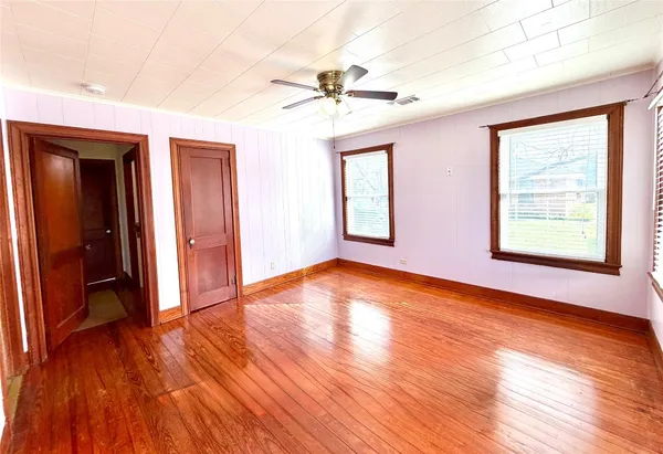 $1,450 | 1104 Marie Street, Brenham, TX 77833