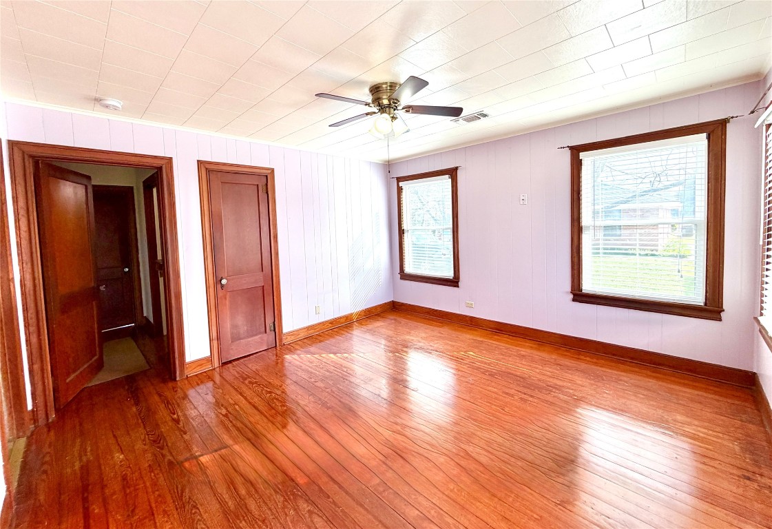 1104 Marie Street Brenham, TX 77833 - Photo 17 of 27