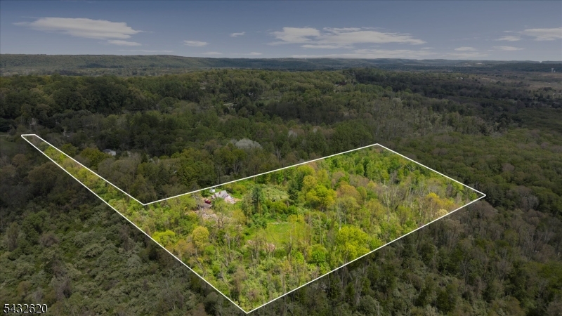 250 Pleasant Hill Road Flanders, NJ 07836 - Photo 11 of 28 a view of a tennis court