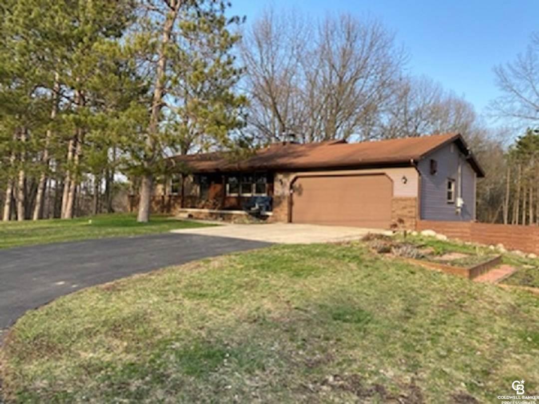 12863 Upton Road Bath, MI 48808 - Photo 4 of 27
