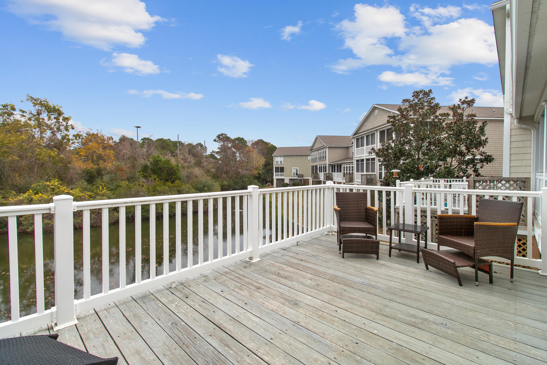 1502 Hopeman Lane Mount Pleasant, SC 29466 - Photo 15 of 49 back deck