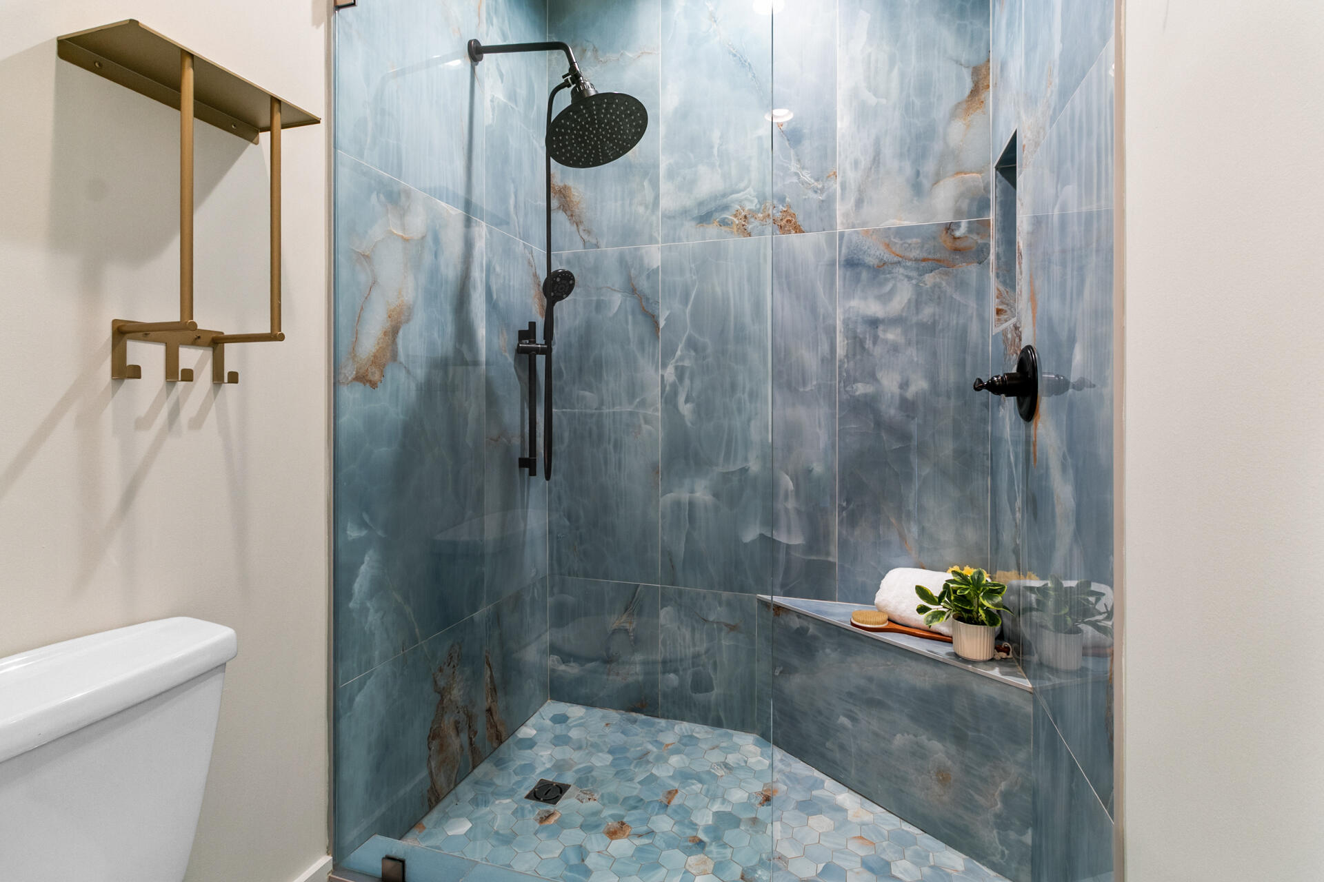 1502 Hopeman Lane Mount Pleasant, SC 29466 - Photo 24 of 49 primary shower