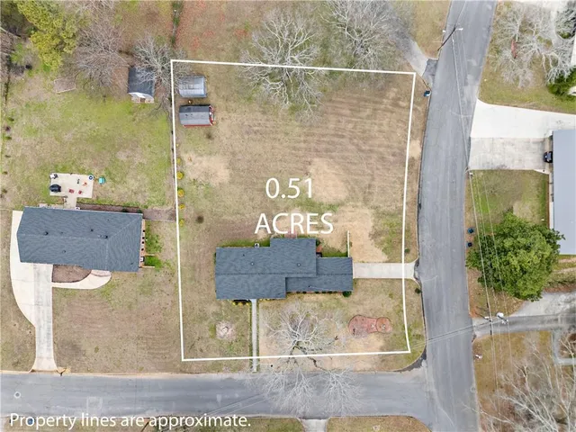 $250,000 | 2 Cameo Drive, Rome, GA 30165