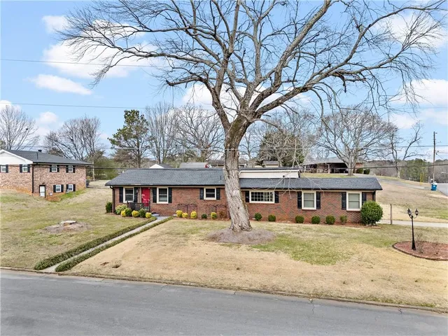 $250,000 | 2 Cameo Drive, Rome, GA 30165