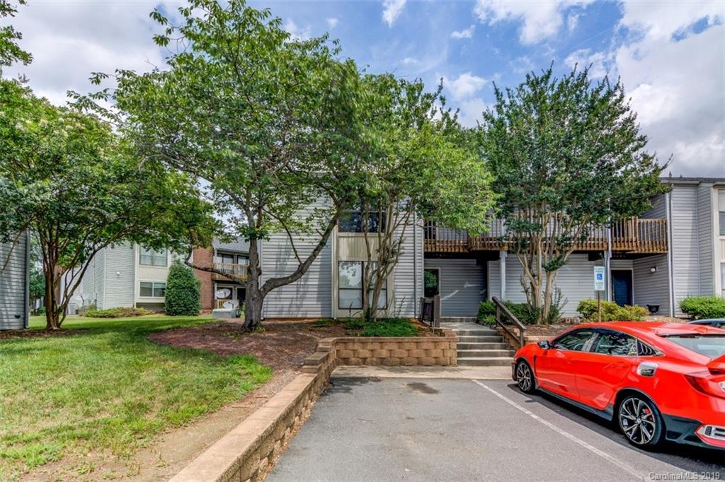 11153 Harrowfield Road Charlotte, NC 28226 - Photo 2 of 31
