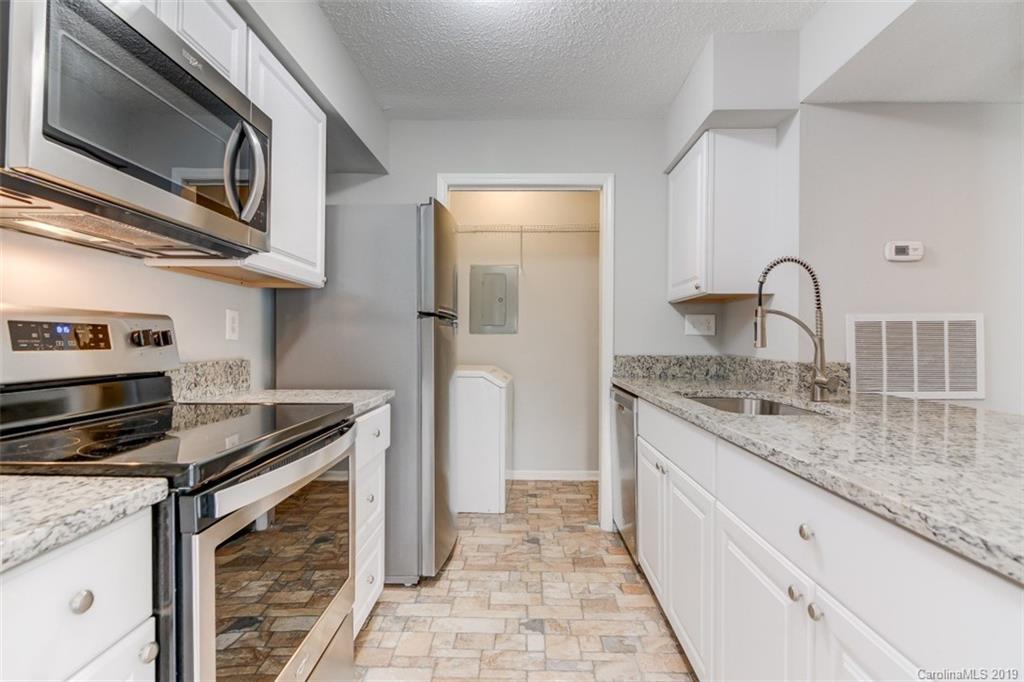 11153 Harrowfield Road Charlotte, NC 28226 - Photo 14 of 31