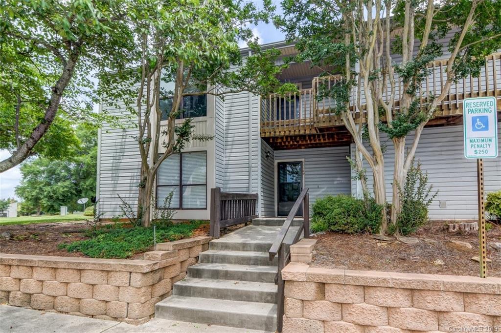 11153 Harrowfield Road Charlotte, NC 28226 - Photo 3 of 31