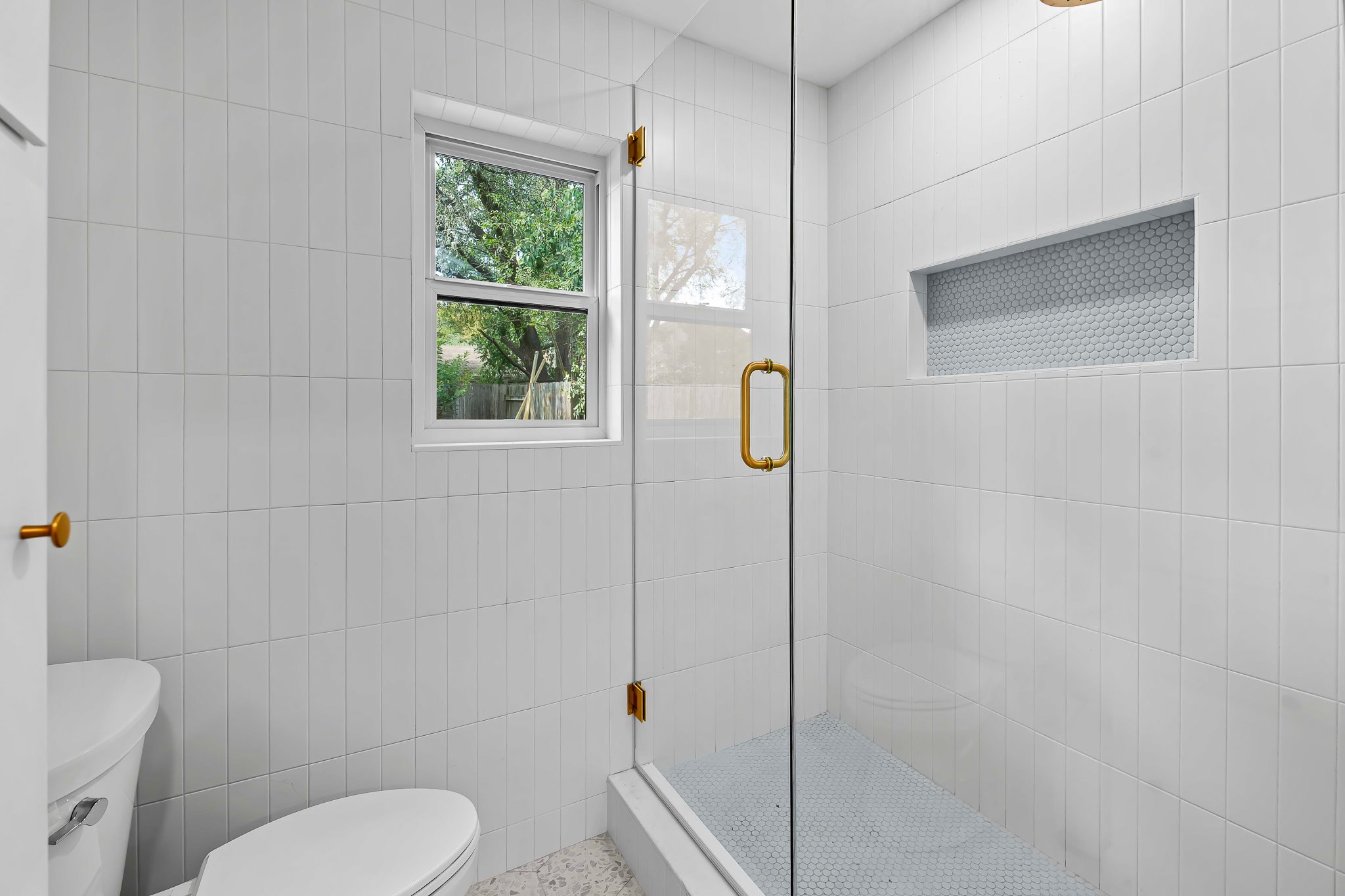 8806 Ridgehill Drive Austin, TX 78759 - Photo 23 of 29 Gallery Image 23