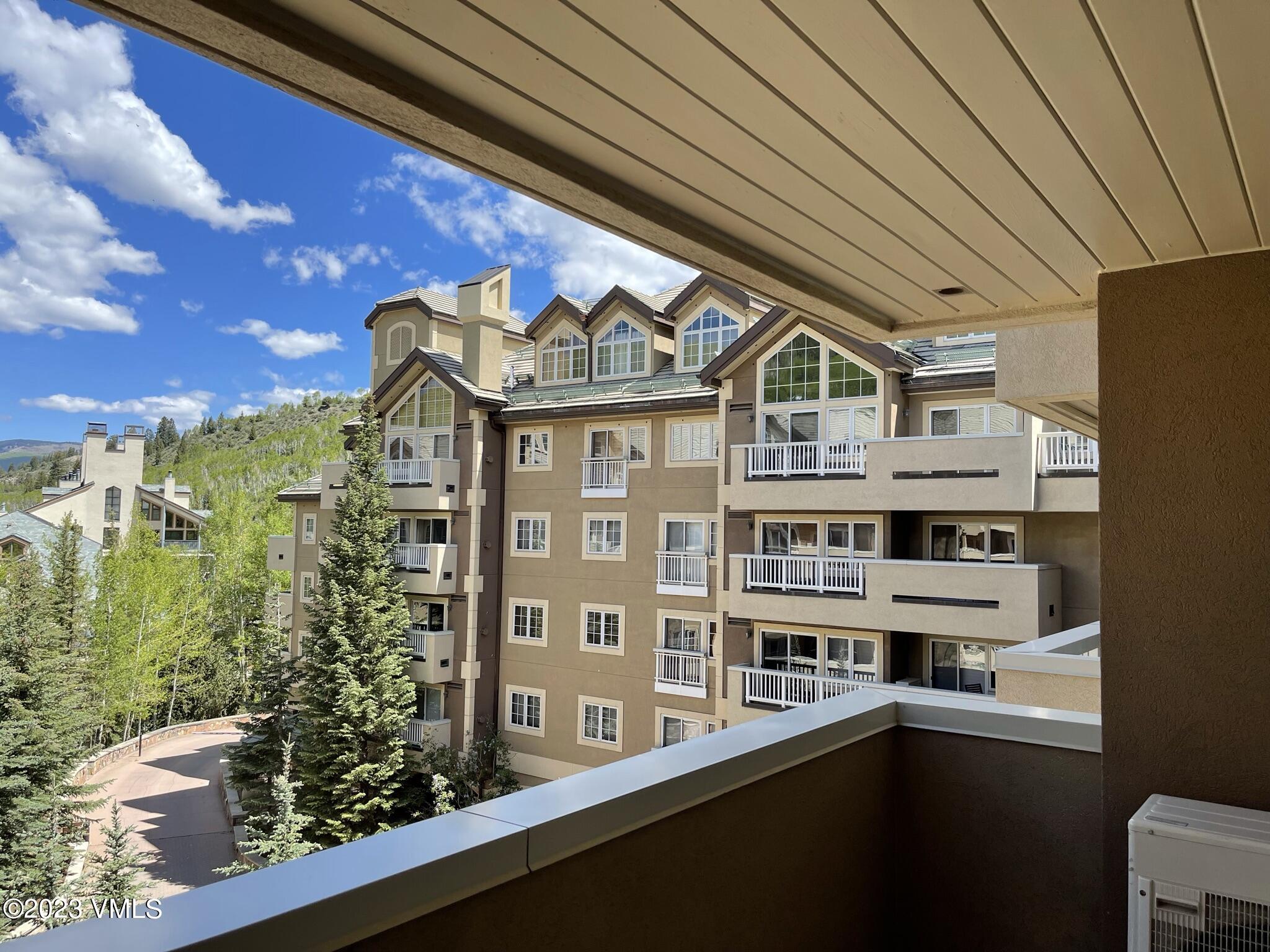 210 Offerson Road, Unit R312 WEEK 13 Beaver Creek, CO 81620 - Photo 4 of 23 IMG_0045