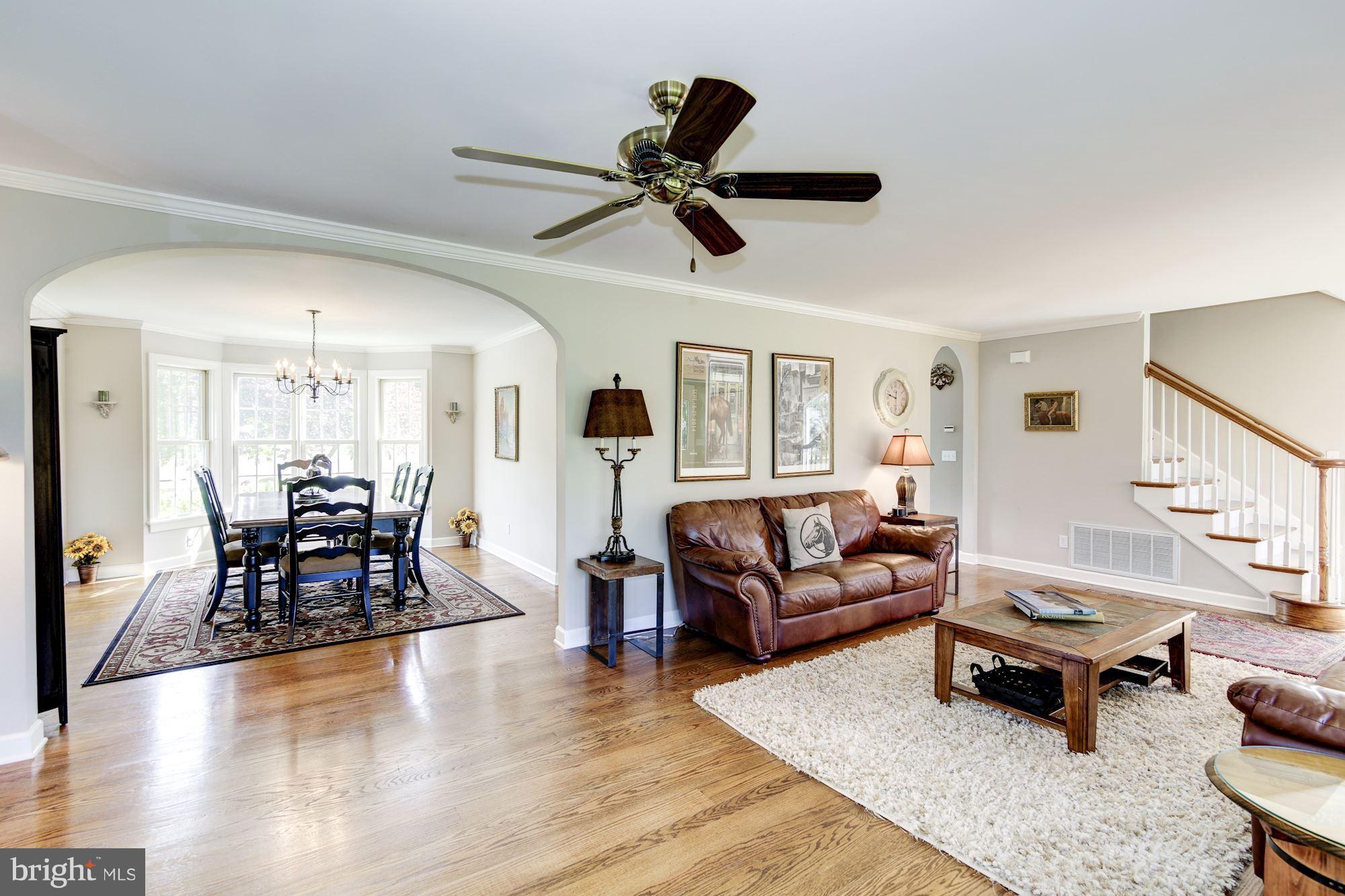 9199 New Road McDaniel, MD 21647 - Photo 13 of 30 Living Room