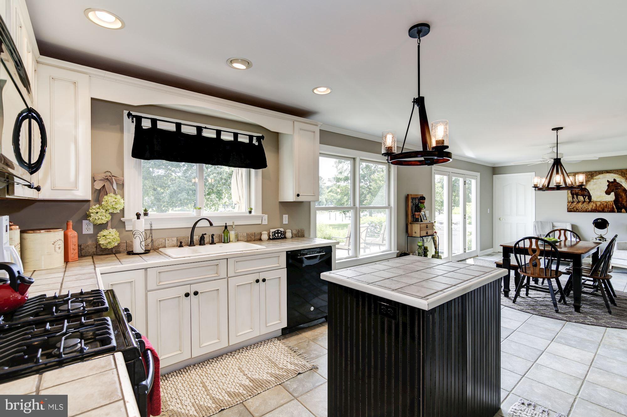 9199 New Road McDaniel, MD 21647 - Photo 15 of 30 Kitchen