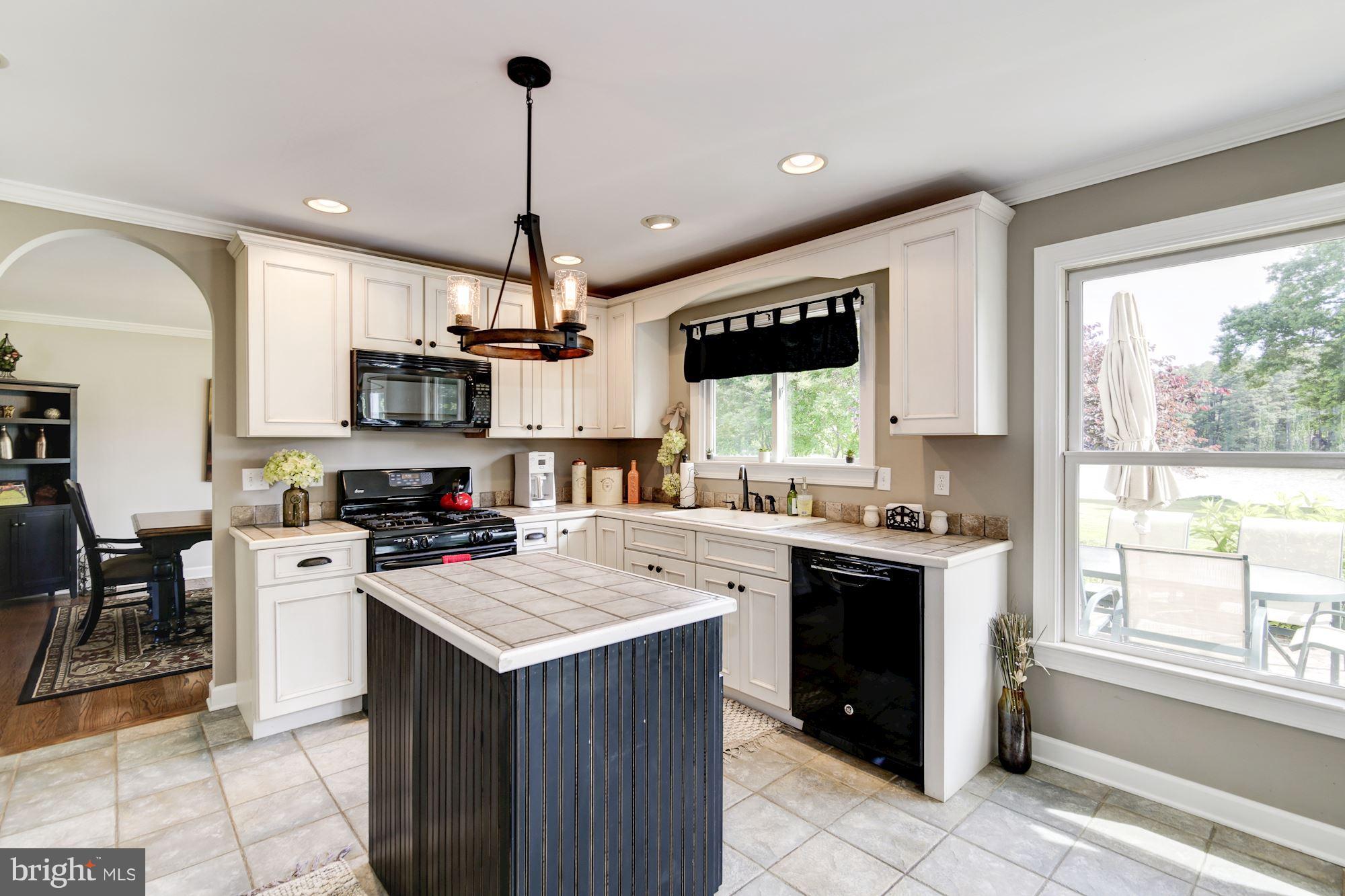 9199 New Road McDaniel, MD 21647 - Photo 16 of 30 Kitchen