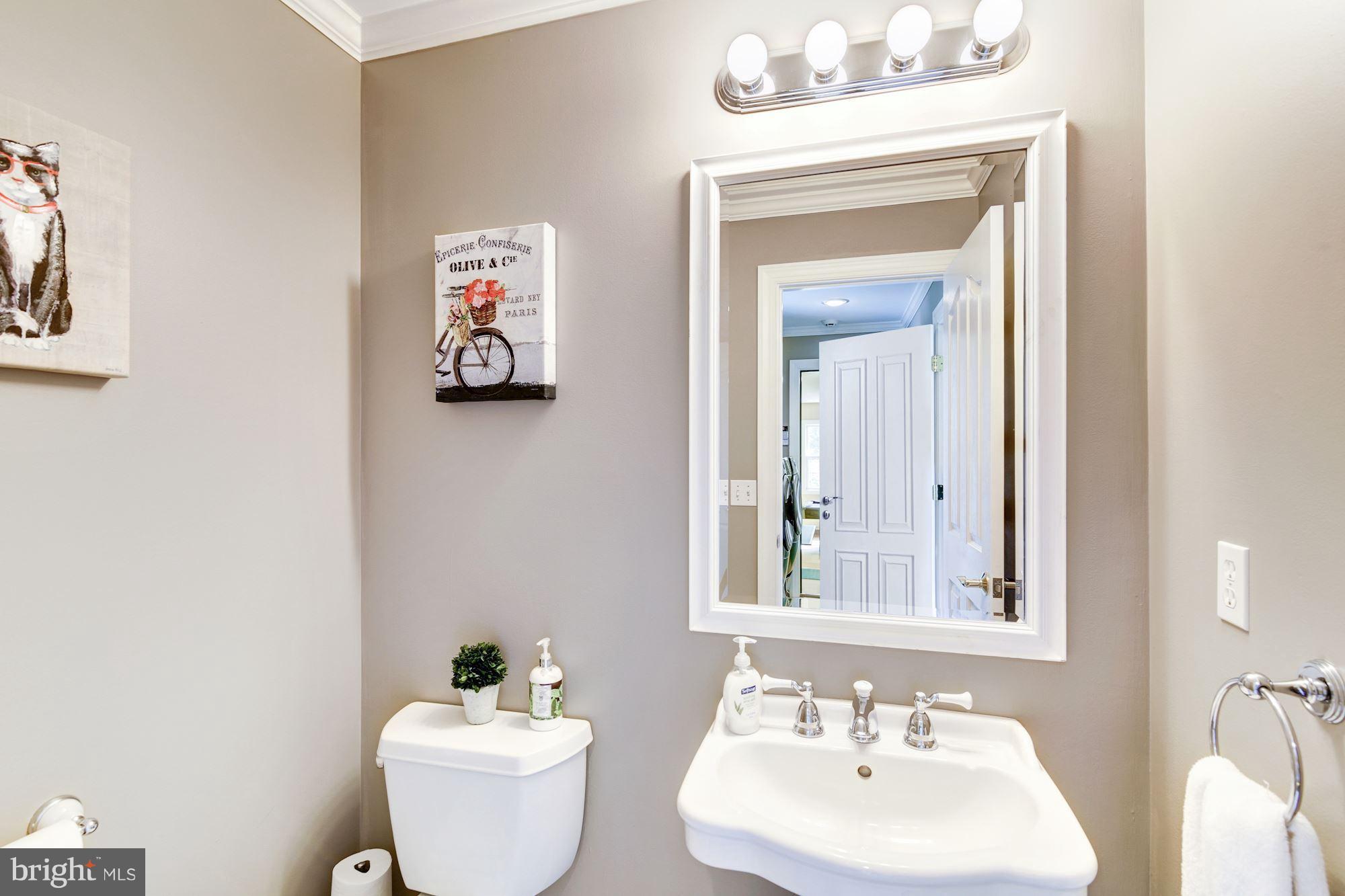 9199 New Road McDaniel, MD 21647 - Photo 19 of 30 powder room o 1st floor