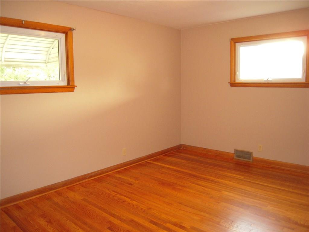 2420 Ruth Street New Castle, PA 16101 - Photo 11 of 18 Bedroom