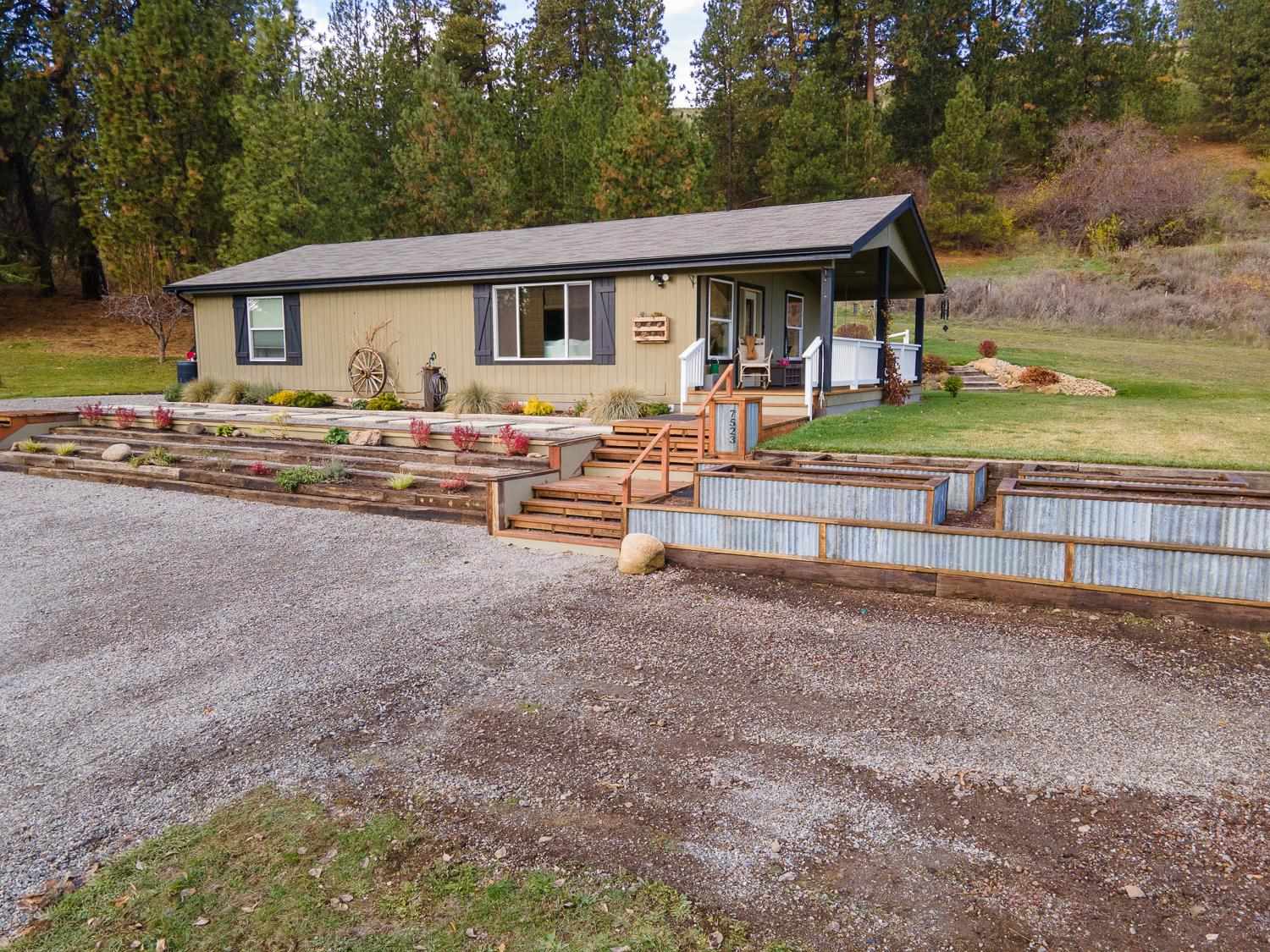 7523 North Palmer Road Spokane, WA 99217 - Photo 1 of 41