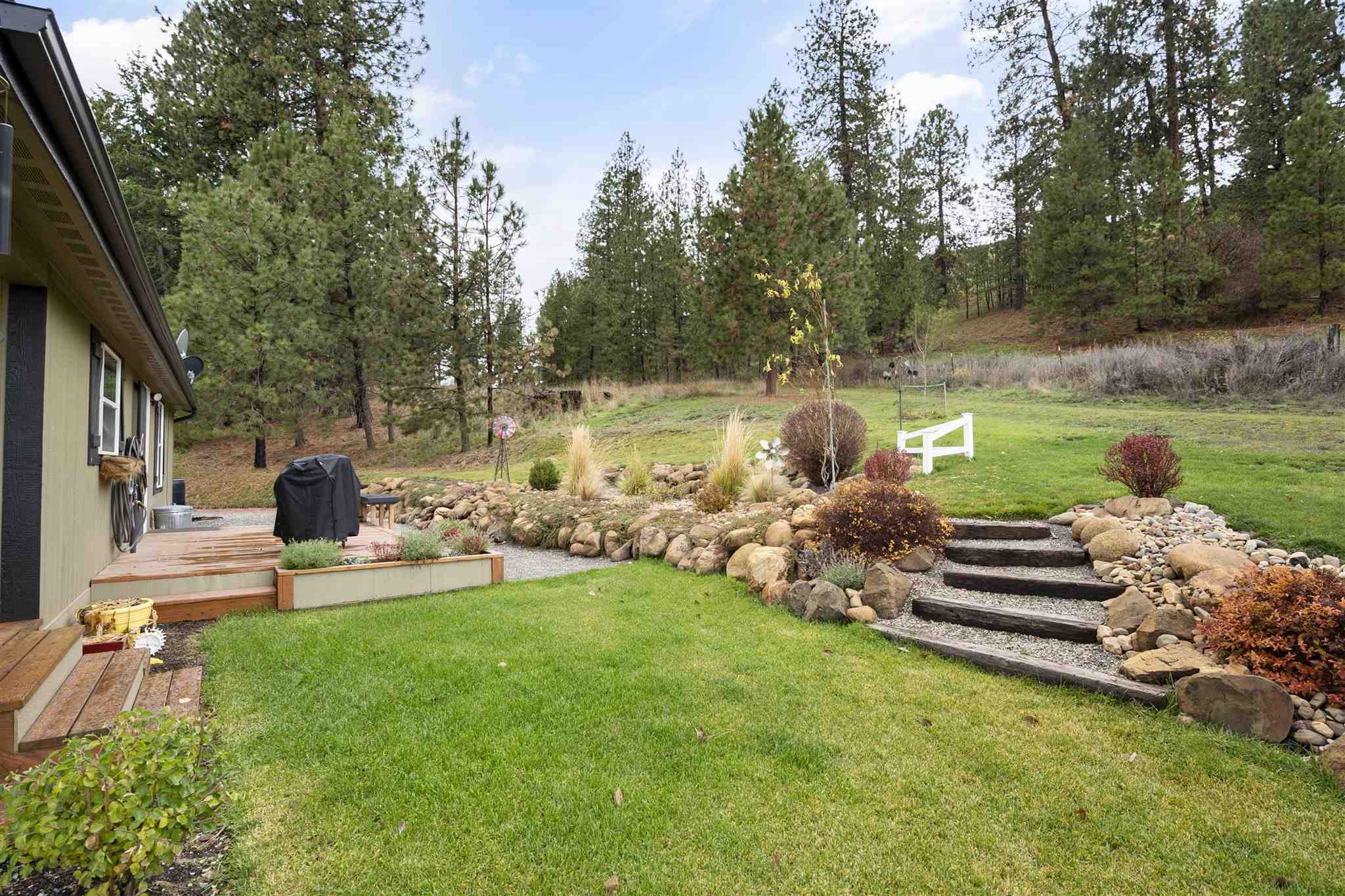 7523 North Palmer Road Spokane, WA 99217 - Photo 27 of 41