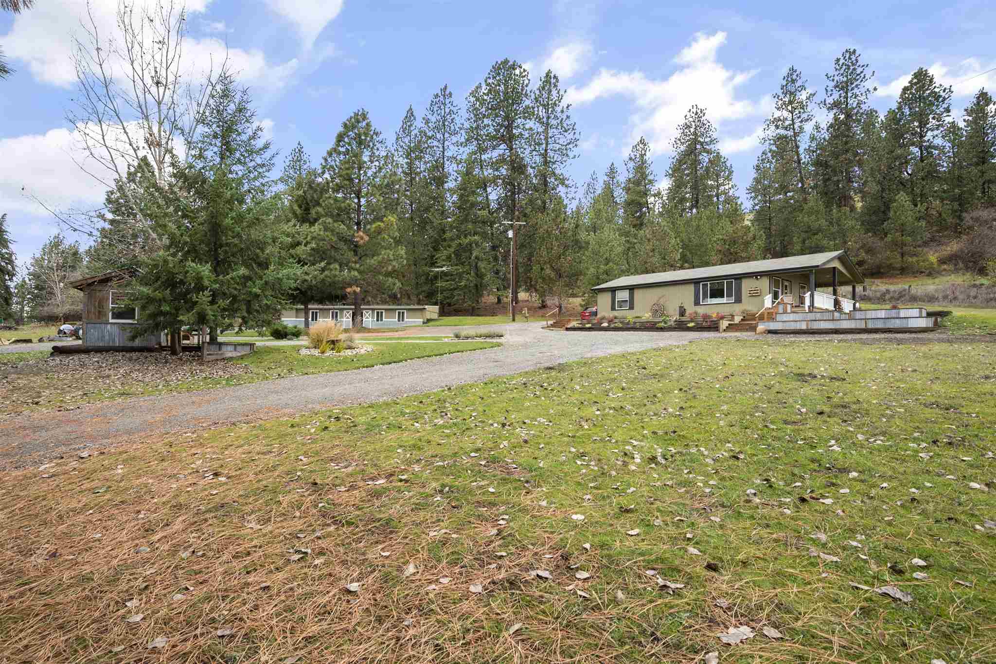 7523 North Palmer Road Spokane, WA 99217 - Photo 5 of 41
