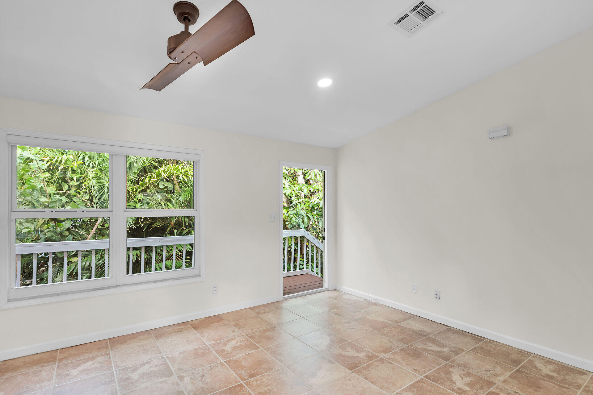 27018 Angelfish Road Summerland Key, FL 33042 - Photo 21 of 48 Entry of Home