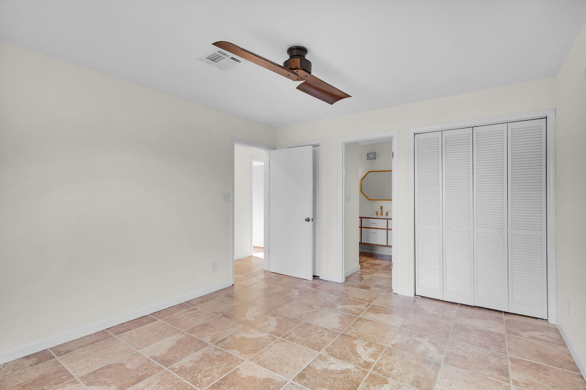 27018 Angelfish Road Summerland Key, FL 33042 - Photo 6 of 48 Master Bedroom