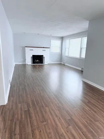 $199,900 | 612 West Cromer Avenue, Muncie, IN 47303