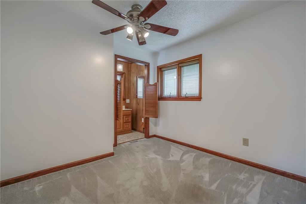 174 Gass Road Pittsburgh, PA 15229 - Photo 14 of 24 Gallery Image 14