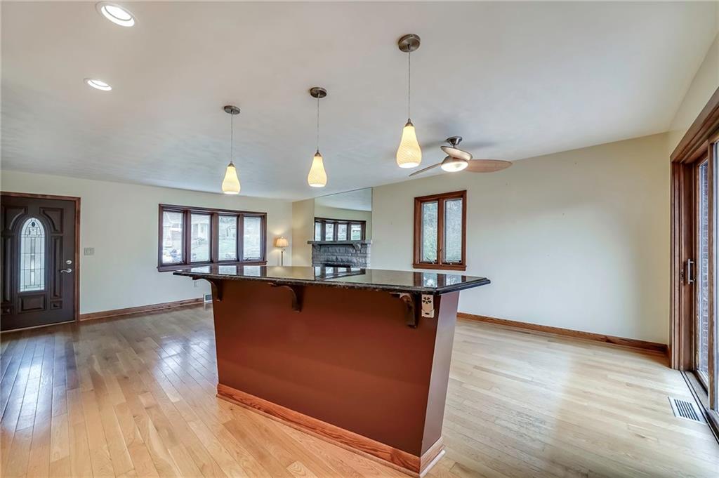 174 Gass Road Pittsburgh, PA 15229 - Photo 7 of 24 Gallery Image 7