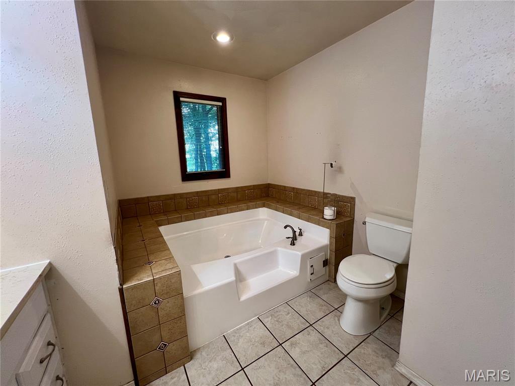 310 Granite Lane Jackson, MO 63755 - Photo 29 of 37