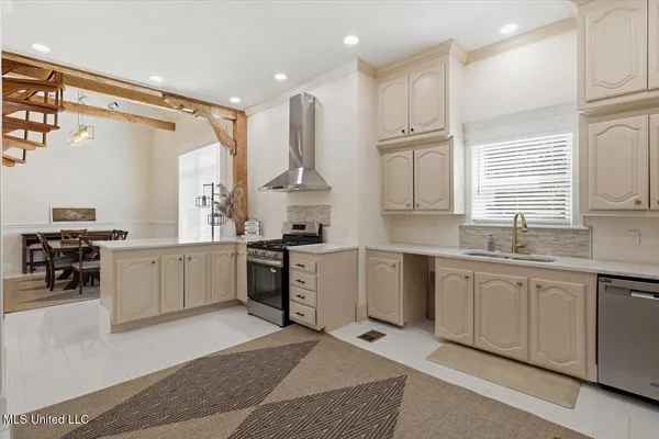 $299,900 | 552 East 1st Street, Forest, MS 39074