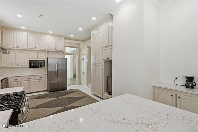 $299,900 | 552 East 1st Street, Forest, MS 39074