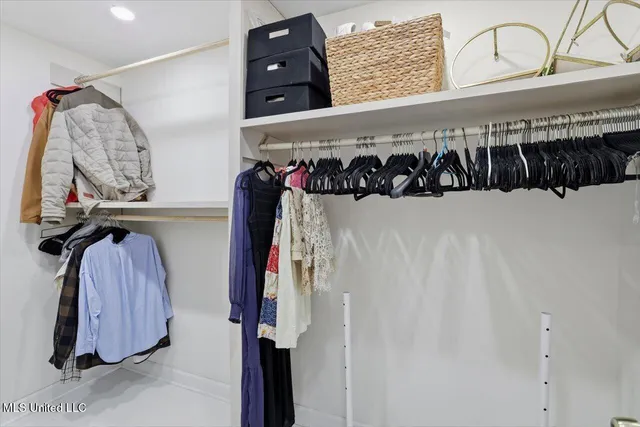 $299,900 | 552 East 1st Street, Forest, MS 39074