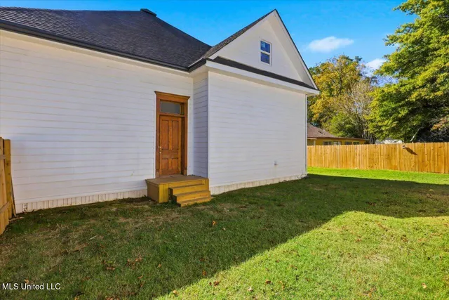 $299,900 | 552 East 1st Street, Forest, MS 39074