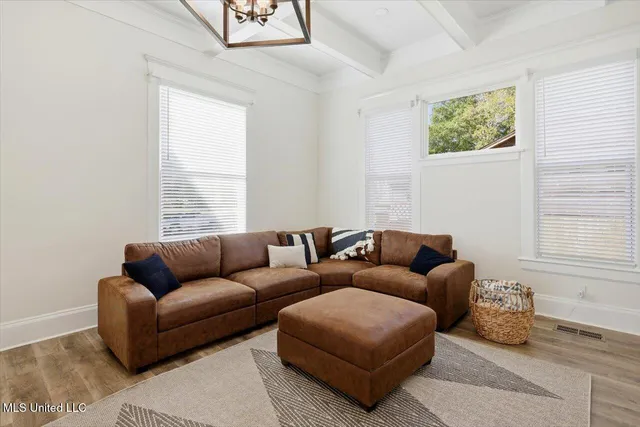 $299,900 | 552 East 1st Street, Forest, MS 39074