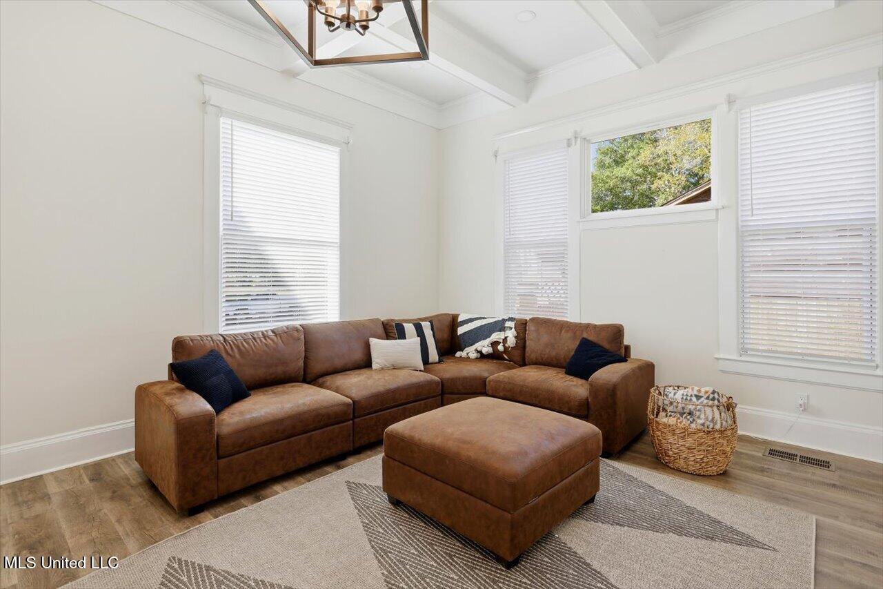 552 East 1st Street Forest, MS 39074 - Photo 7 of 40 07-552 E 1st St _ Home Tours MS