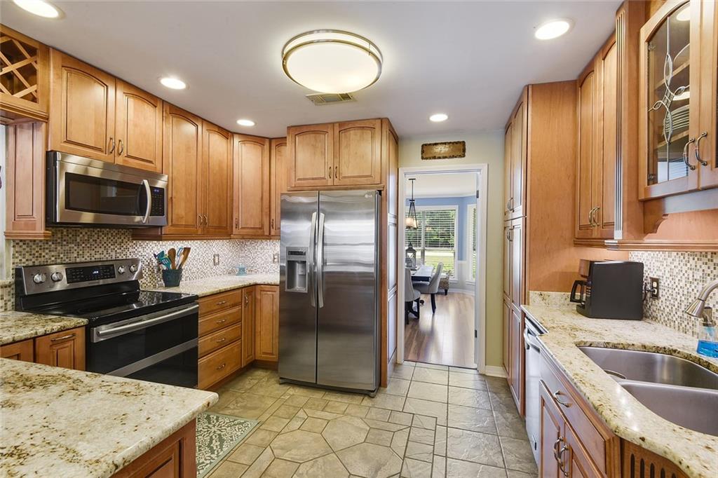 122 Rue Holiday Slidell, LA 70461 - Photo 7 of 21 Gallery Image 7