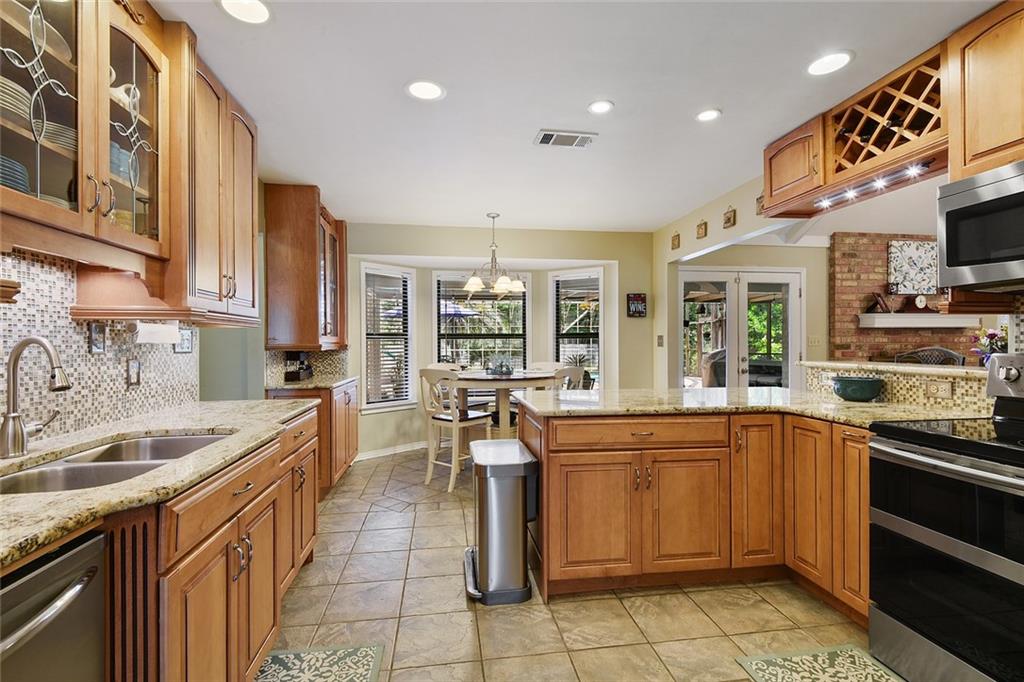 122 Rue Holiday Slidell, LA 70461 - Photo 8 of 21 Gallery Image 8