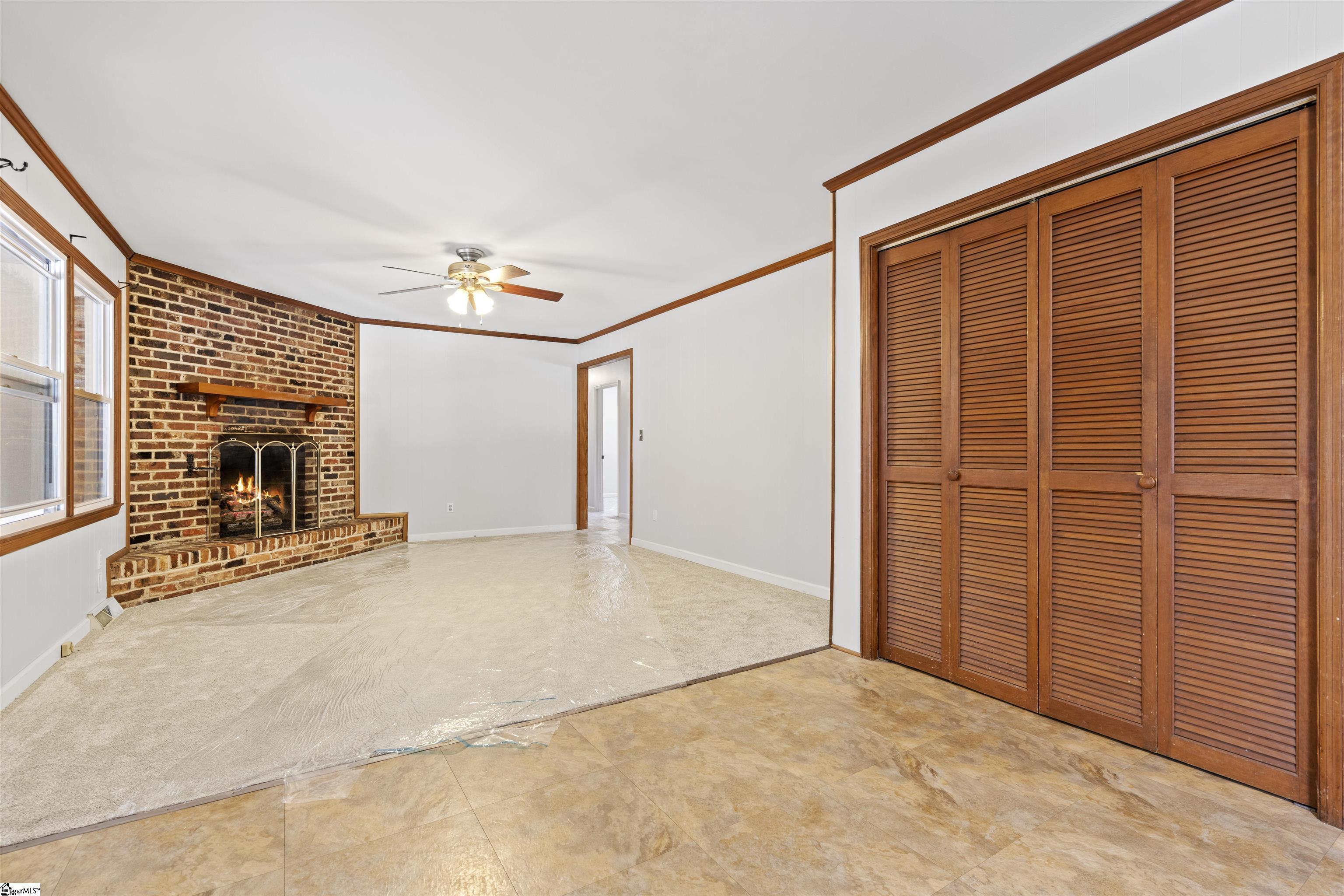 112 Waddell Road Greenville, SC 29609 - Photo 17 of 33 Gallery Image 17