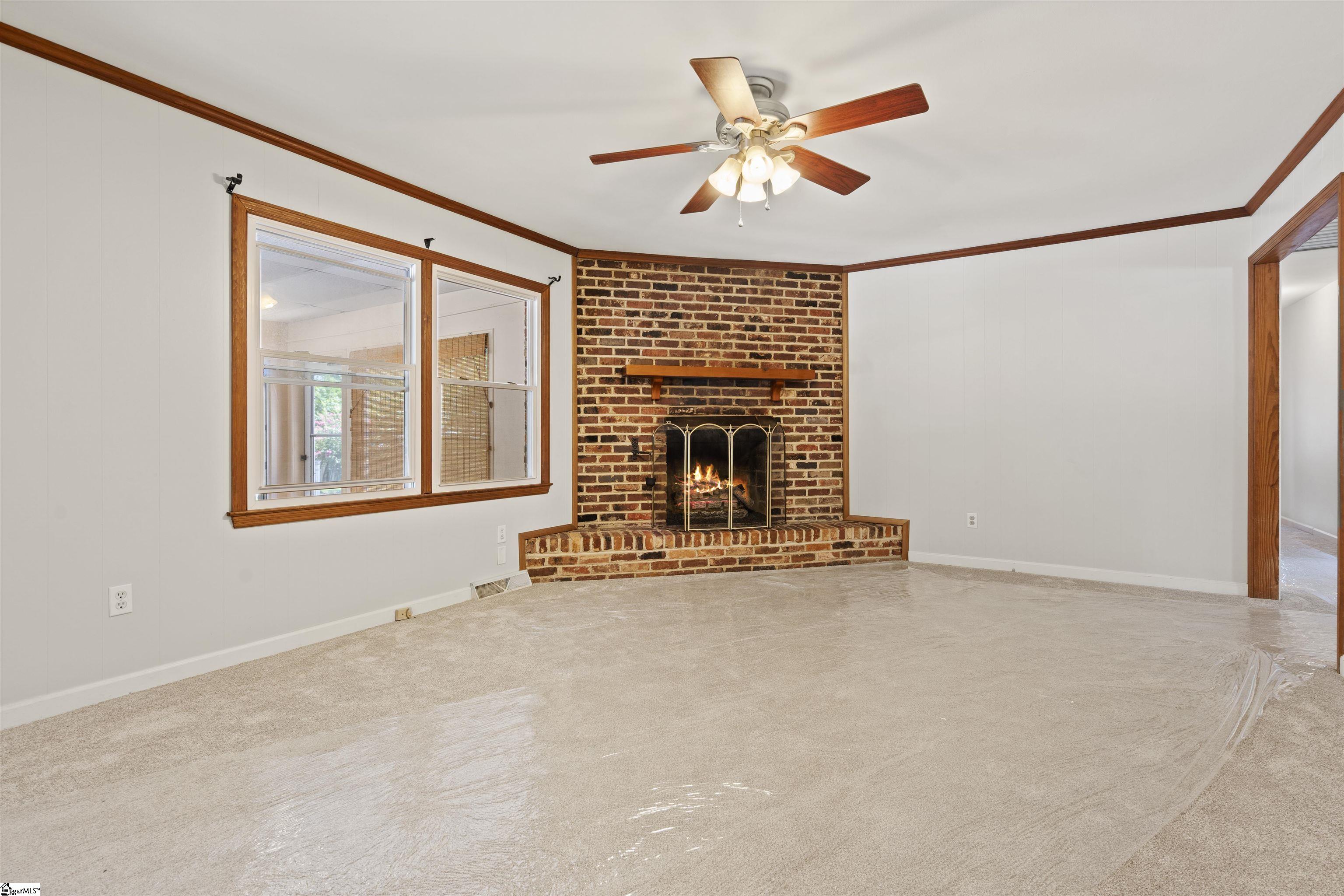 112 Waddell Road Greenville, SC 29609 - Photo 18 of 33 Gallery Image 18