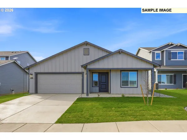 $364,000 | 853 East Kinsley Avenue, Hermiston, OR 97838
