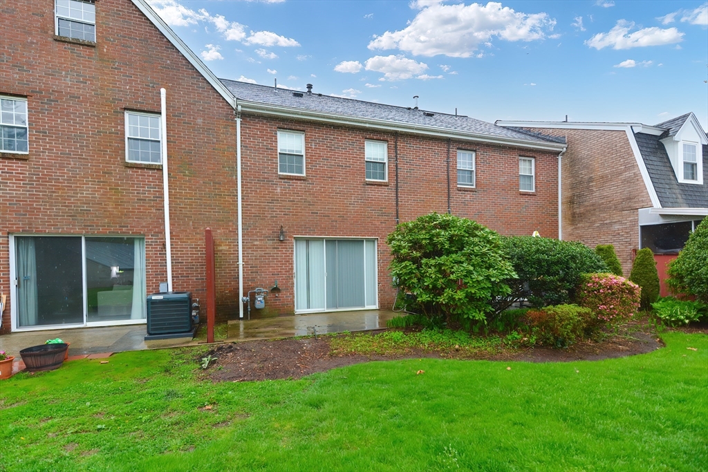 75 Erin Road, Unit 75 Stoughton, MA 02072 - Photo 34 of 42 Gallery Image 34