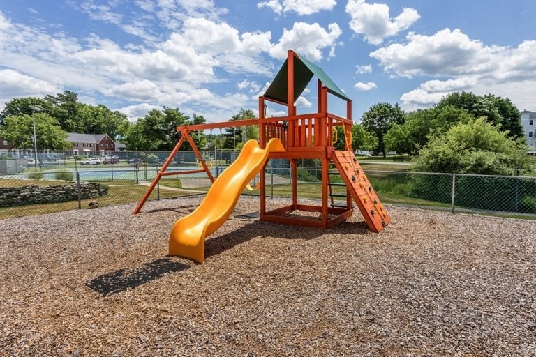 75 Erin Road, Unit 75 Stoughton, MA 02072 - Photo 41 of 42 Gallery Image 41