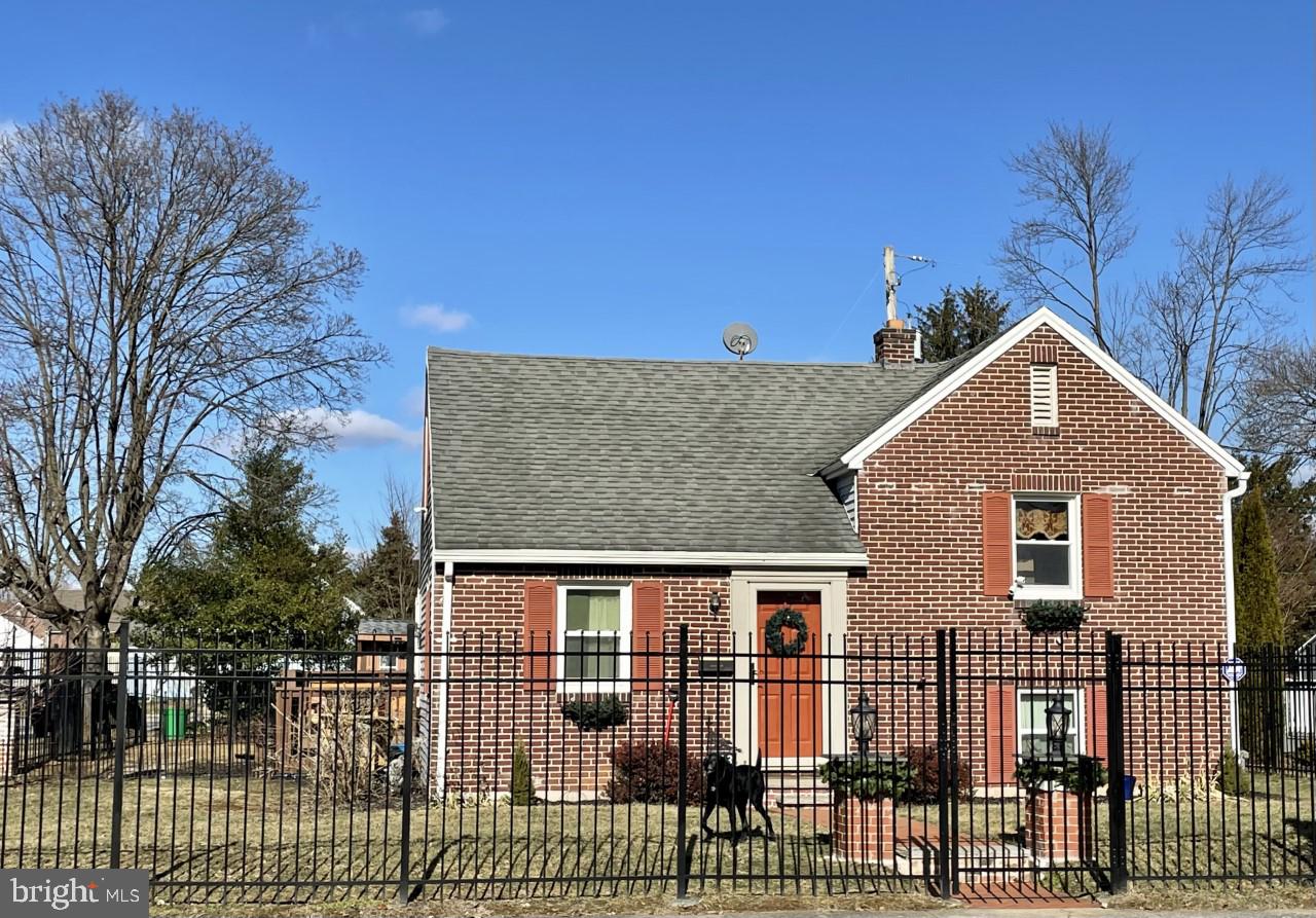 743 Priority Road York, PA 17404 - Photo 2 of 32 Gallery Image 2