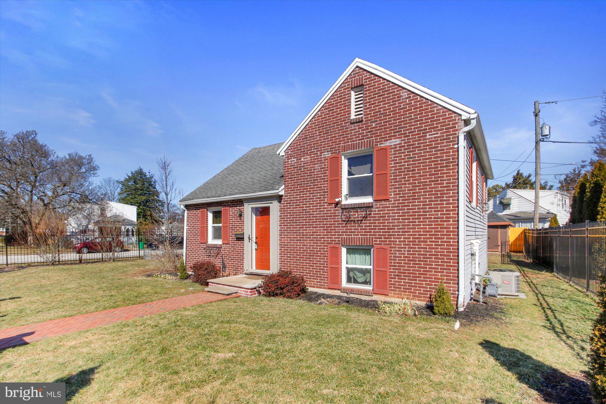 743 Priority Road York, PA 17404 - Photo 3 of 32 Gallery Image 3