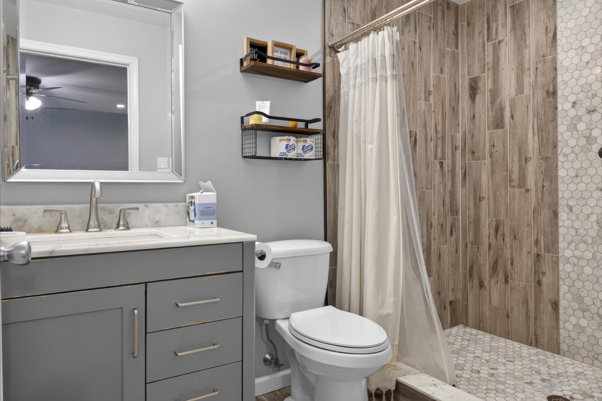 413 Broad Street Perkasie, PA 18944 - Photo 8 of 42 Primary Bathroom