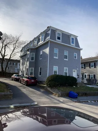 $949,000 | 21 Dix Street, Worcester, MA 01609