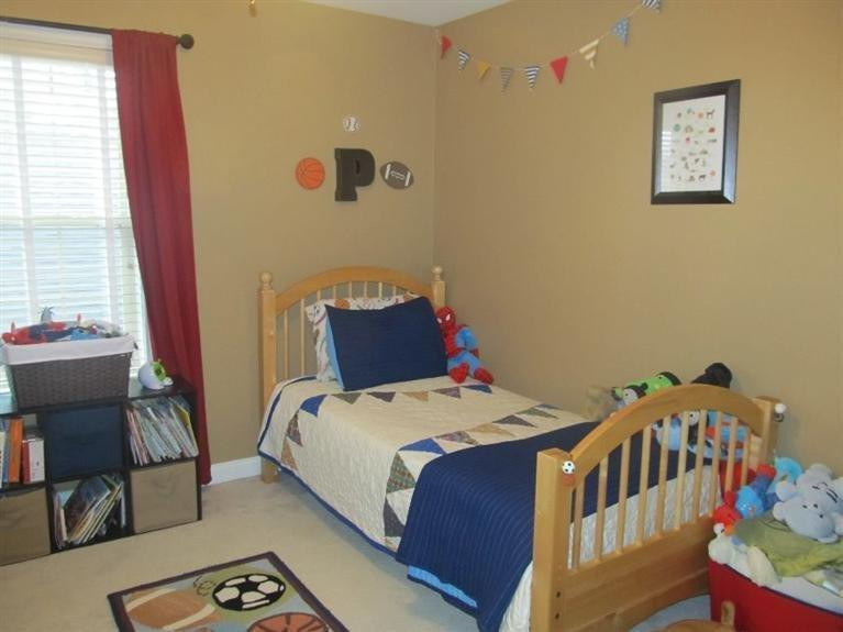 3708 Ridgeview Way Lexington, KY 40509 - Photo 20 of 29 Second bedroom on second floor.