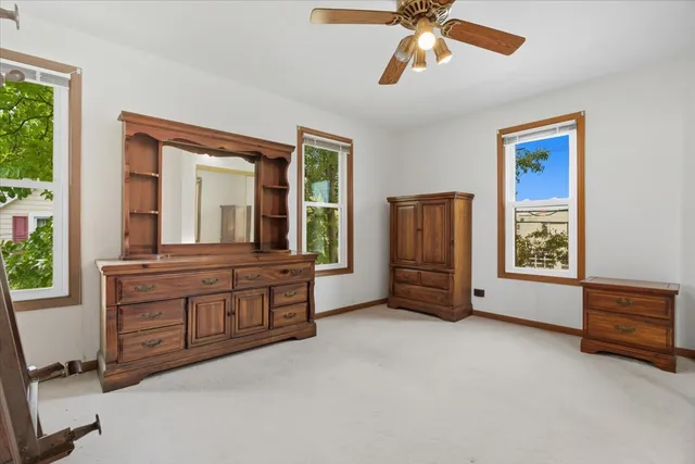 $2,600 | 69 East Grand Avenue, Lake Villa, IL 60046