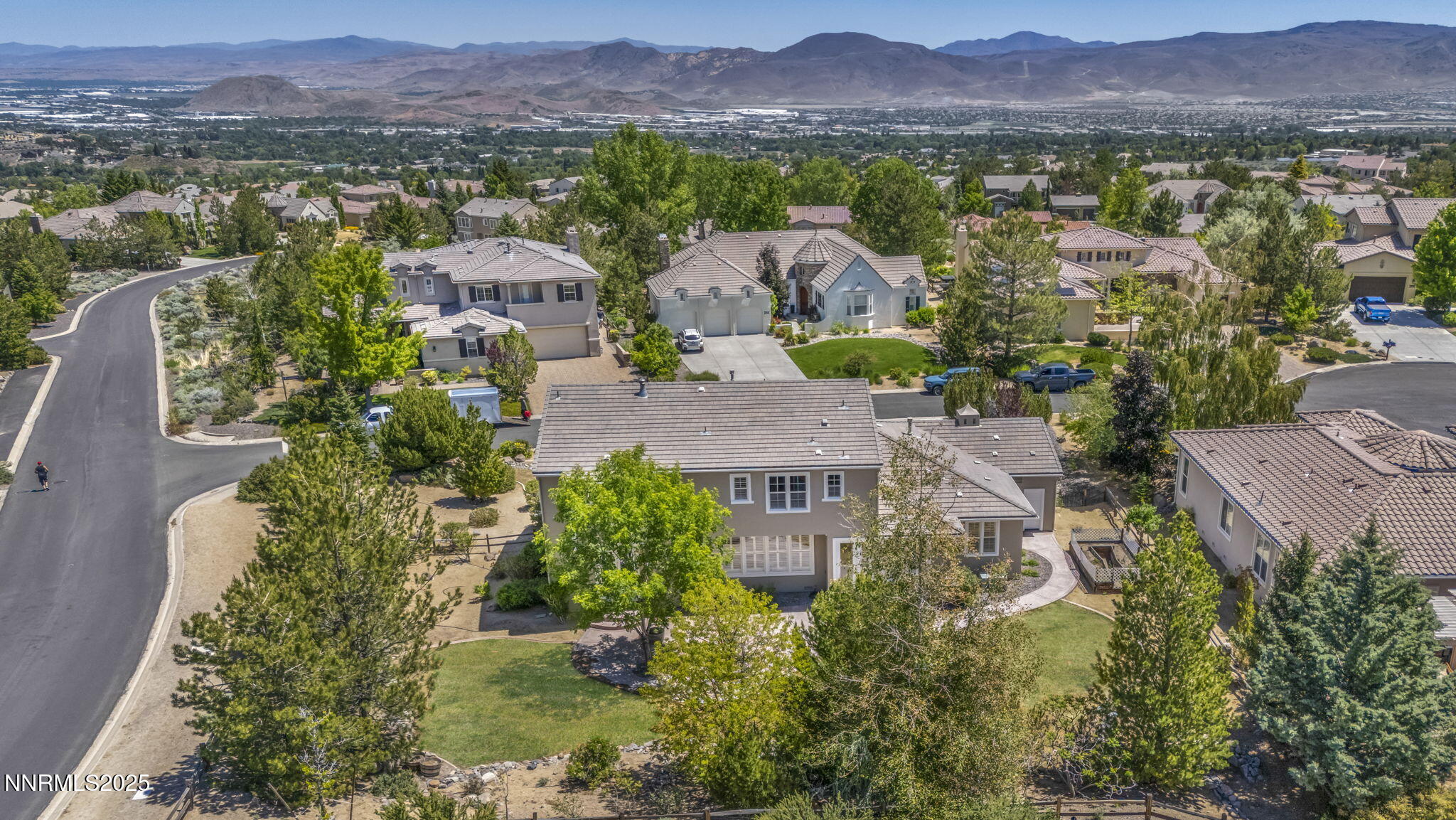 2965 Roundrock Court Reno, NV 89511 - Photo 117 of 119 an aerial view of multiple house